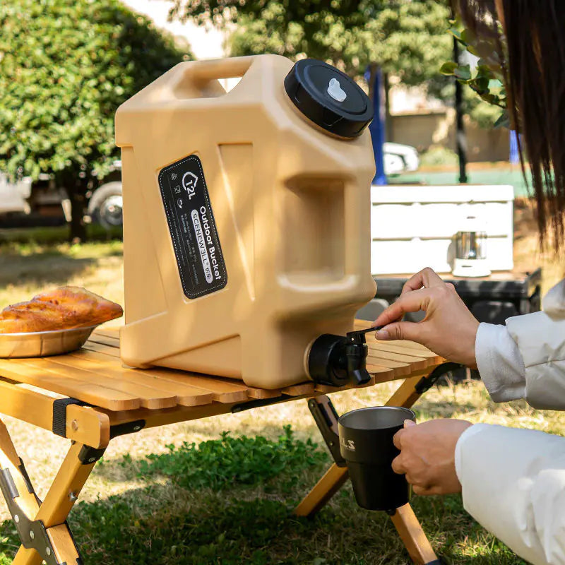 Portable Large Capacity Camping Water Tank with Tap