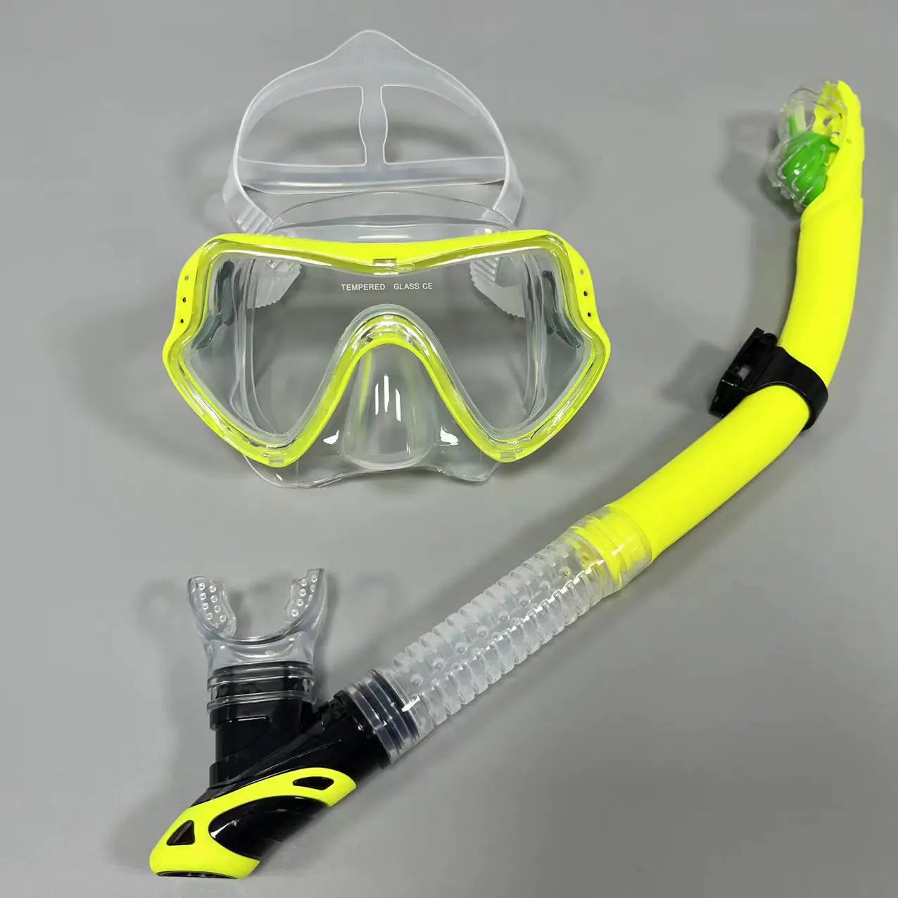 Snorkeling Mask and Snorkel Set for Men and Women