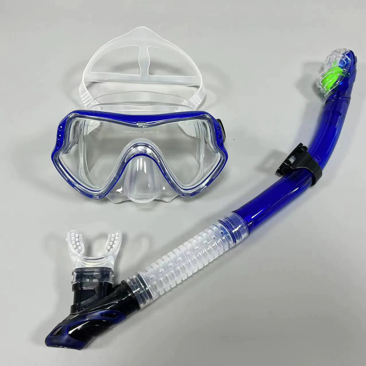 Snorkeling Mask and Snorkel Set for Men and Women